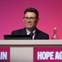Brexit, svolta nel Regno Unito: Burnham apre al rientro nell'Ue. Macron: "Sareste i benvenuti"