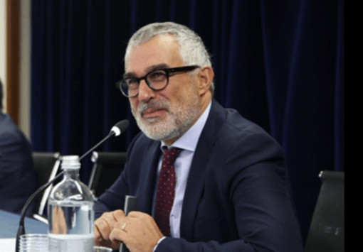 Romano (InfoCamere): &quot;Basta faldoni e sportelli, tutto gestibile 24 ore su 24&quot;