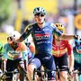 Merlier concede il bis in volata al Tour, Pogacar resta in giallo Merlier concede il bis in volata al Tour, Pogacar resta in giallo