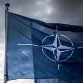 Nato, oggi il vertice E5 a Berlino in vista del summit di Ankara Nato, oggi il vertice E5 a Berlino in vista del summit di Ankara