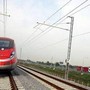 Milano-Bologna, ritardi fino a 2 ore per treni alta velocità: presenza di persone sui binari Milano-Bologna, ritardi fino a 2 ore per treni alta velocità: presenza di persone sui binari