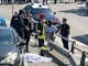 Auto su folla dopo celebrazioni 25 aprile a Lanciano, un morto e diversi feriti