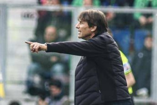 Antonio Conte smentisce un suo immediato ritorno in panchina: "Non ci sono trattative in fase avanzata"