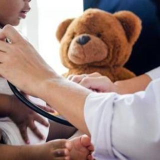 &quot;In Italia mancano 500 pediatri&quot;, il report della Fondazione Gimbe