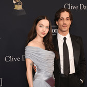 Damiano David e Dove Cameron, oggi sposi: il matrimonio a Montalcino e l'attesa per la reunion dei Maneskin