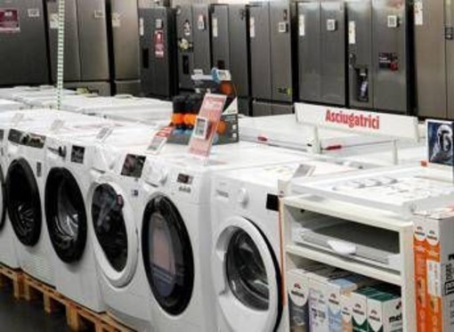 Bonus elettrodomestici, quando inizia e quanto si risparmia in bolletta cambiando dispositivo Bonus elettrodomestici, quando inizia e quanto si risparmia in bolletta cambiando dispositivo