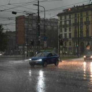 Nubifragi e tempeste di vento, è allerta maltempo: le previsioni meteo