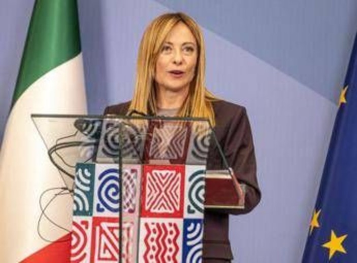 Ue-Usa, Meloni 'pontiera' ad Addis Abeba: "Unire e non dividere" Ue-Usa, Meloni 'pontiera' ad Addis Abeba: "Unire e non dividere"