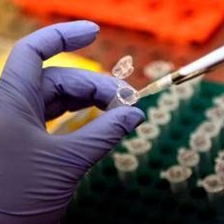 Tumori, aumento nei giovani con casi difficili