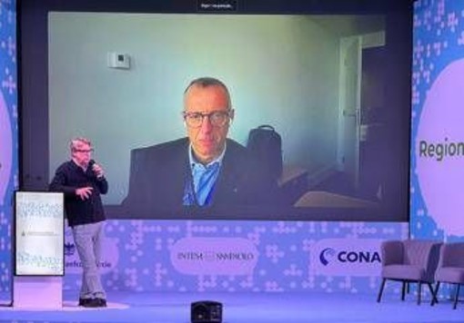 Mobilità, Ricci (Pd): "Città intelligenti? Futuro è intermodalità, più alberi e gestione acqua" Mobilità, Ricci (Pd): "Città intelligenti? Futuro è intermodalità, più alberi e gestione acqua"