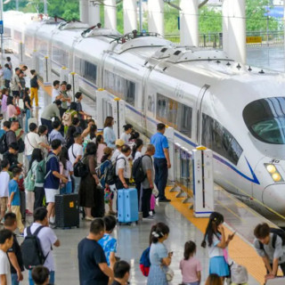 Cina: 50,6 mld di viaggi passeggeri interregionali nei primi 9 mesi del 2025