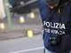Bologna, 15enne aggredito da due ragazzi: accoltellato a volto e petto