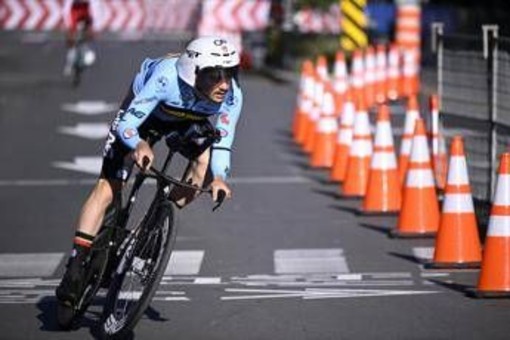 Mondiali di ciclismo, oggi la prova in linea uomini: orario, percorso e dove vederla in tv (in chiaro) Mondiali di ciclismo, oggi la prova in linea uomini: orario, percorso e dove vederla in tv (in chiaro)