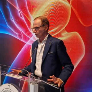 Dalla Liguria appello alla prevenzione “Non guardate direttamente l’eclissi”
