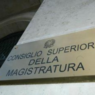 Famiglia nel bosco, chiesta in Csm apertura pratica a tutela Tribunale minorenni dell'Aquila Famiglia nel bosco, chiesta in Csm apertura pratica a tutela Tribunale minorenni dell'Aquila