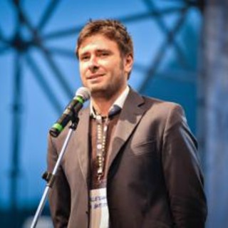 Alessandro Di Battista ricoverato a Cuba: l'attesa dei medici dal Gemelli e il primo post Instagram, cosa sappiamo Alessandro Di Battista ricoverato a Cuba: l'attesa dei medici dal Gemelli e il primo post Instagram, cosa sappiamo