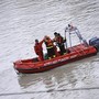 Marito Roccella scomparso, ricerche senza sosta nel lago di Vico: in azione sommozzatori e mezzi speciali