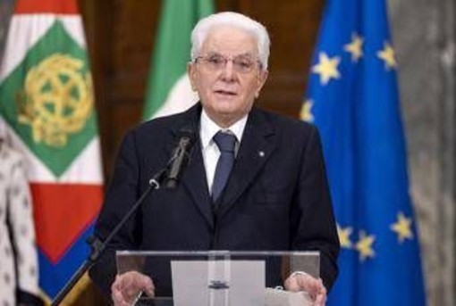 Mattarella: &quot;Pedofilia e pedopornografia crimini raccapriccianti, infanzia ha bisogno di adulti attenti&quot;