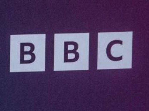 Terremoto alla Bbc, sotto accusa per discorso di Trump modificato: si dimettono direttore generale e ceo News Terremoto alla Bbc, sotto accusa per discorso di Trump modificato: si dimettono direttore generale e ceo News