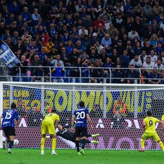 L’Inter pareggia 2-2 con la Lazio, resta a -1 dal Napoli