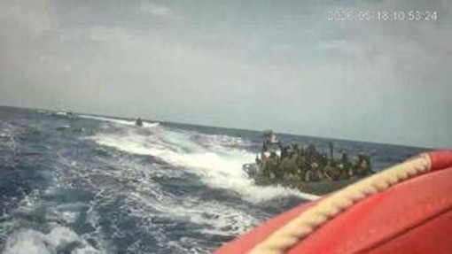 Israele intercetta la Flotilla diretta a Gaza: commando sale a bordo delle imbarcazioni al largo di Cipro