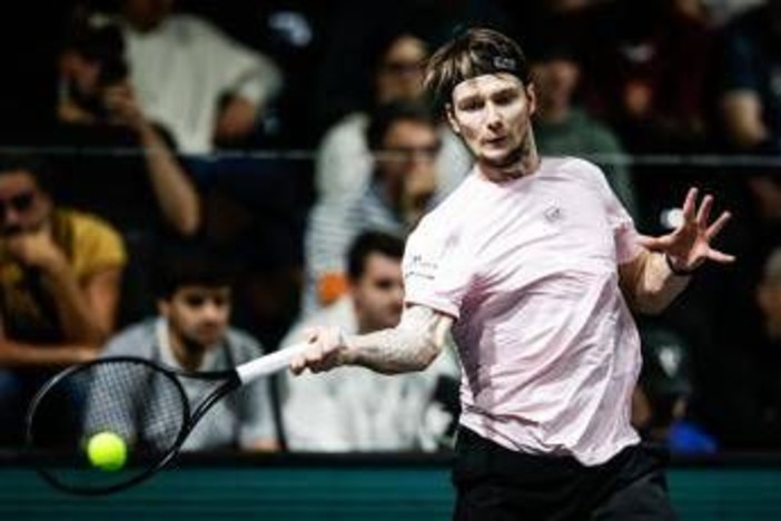 Bublik, nervi tesi a Parigi: batte Popyrin e non gli stringe la mano