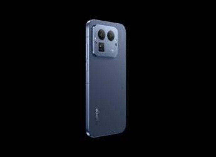 realme GT 8 Pro: Il Flagship del 2025 tra fotografia RICOH GR, potenza AI e design sostenibile realme GT 8 Pro: Il Flagship del 2025 tra fotografia RICOH GR, potenza AI e design sostenibile