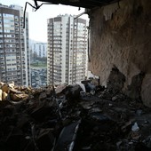 Droni e missili ipersonici russi lanciati su Kiev Droni e missili ipersonici russi lanciati su Kiev