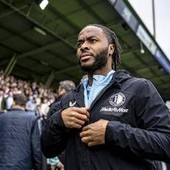 Schianto in Lamborghini e uso gas esilarante, Sterling rischia due anni di carcere Schianto in Lamborghini e uso gas esilarante, Sterling rischia due anni di carcere