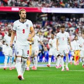 Mondiali, caos in Inghilterra-Croazia: Kane sbaglia rigore, poi ripete e segna. Cos'è successo Mondiali, caos in Inghilterra-Croazia: Kane sbaglia rigore, poi ripete e segna. Cos'è successo