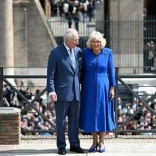 Carlo e Camilla, 20 anni di matrimonio: l'anniversario festeggiato a Roma