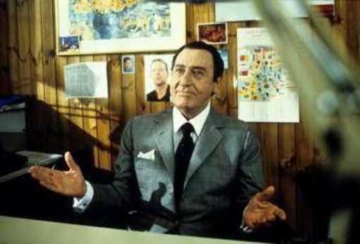 Sordi, Gasparri: "personaggi attualissimi, ha anticipato crisi giustizia". Verdone: "Sdrammatizzava la vita" Sordi, Gasparri: "personaggi attualissimi, ha anticipato crisi giustizia". Verdone: "Sdrammatizzava la vita"