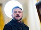 Ucraina, Zelensky: &quot;Ora azioni concrete per fermare Putin&quot;. Ue minaccia sanzioni a Russia