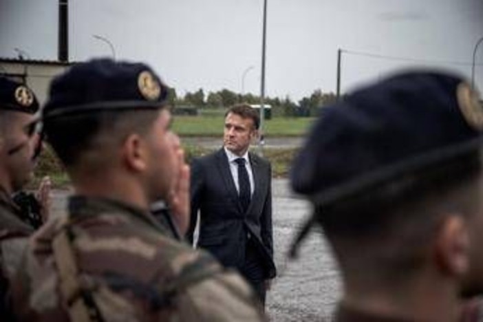 Ucraina, allarme 007 Russia: &quot;Francia pronta a inviare 2mila soldati al fianco di Kiev&quot;