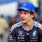 Antonelli: "Grandiosa la chiacchierata con Federer, mi ha consigliato di gestire le emozioni" Antonelli: "Grandiosa la chiacchierata con Federer, mi ha consigliato di gestire le emozioni"
