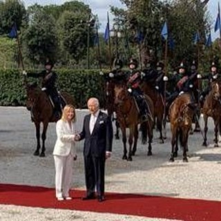 Re Carlo da Giorgia Meloni, l'incontro a Villa Pamphilj