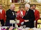 Re Carlo, discorso in italiano alla Camera. Poi con Camilla dal Papa e a cena al Quirinale