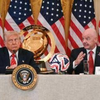 Trump e la scoperta: &quot;Russia fuori da Mondiali Usa 2026? Non sapevo...&quot;