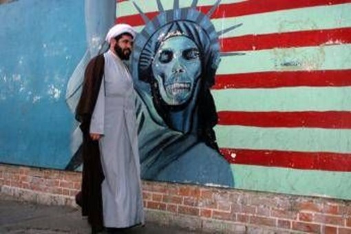 Iran, spiragli per un nuovo accordo sul nucleare con gli Usa: &quot;Teheran cerca il dialogo&quot;